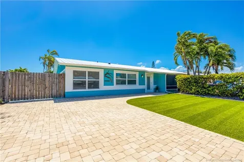 113 N Las Olas Drive Jensen Beach FL 34957
