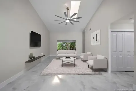 8087 SE Bristlecone Place Hobe Sound FL 33455