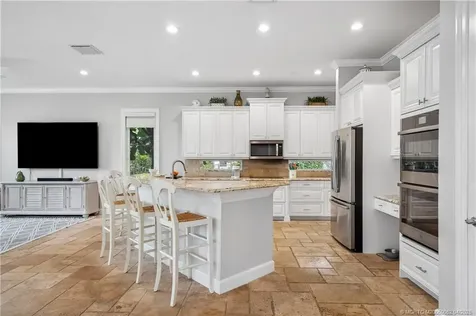 4346 SE Waterford Drive Stuart FL 34997