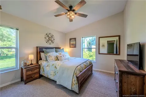 1945 SE Emerald Court Stuart FL 34997