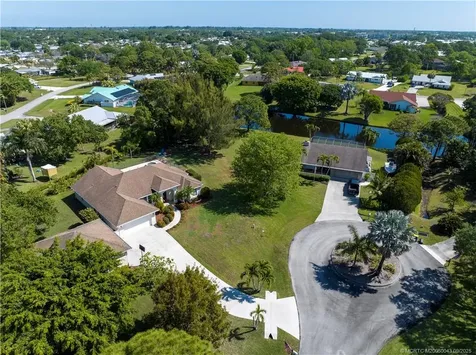 1945 SE Emerald Court Stuart FL 34997