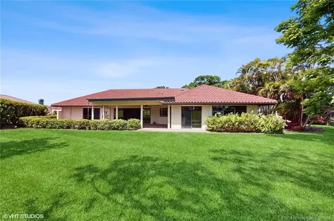 3563 SE Fairway E Stuart FL 34997