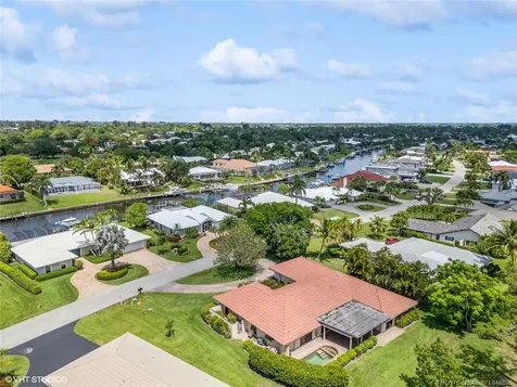 3563 SE Fairway E Stuart FL 34997