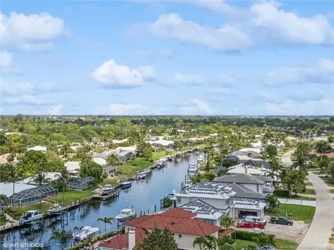 3563 SE Fairway E Stuart FL 34997