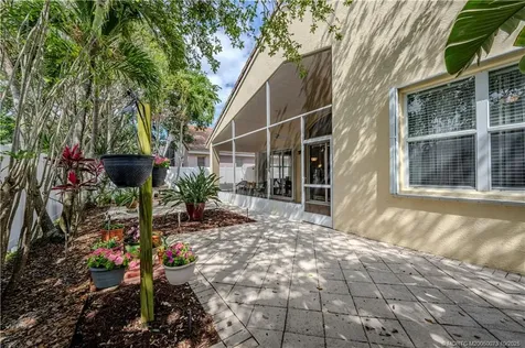 137 NW Berkeley Avenue Port St Lucie FL 34986