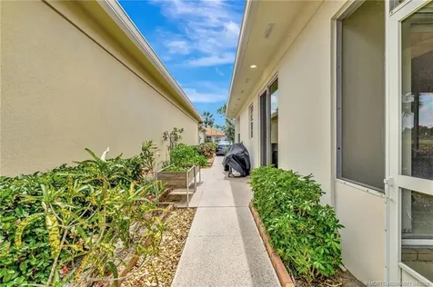 7904 SE Double Tree Drive Hobe Sound FL 33455