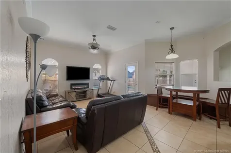 452 SW Baoy Avenue Port St Lucie FL 34953
