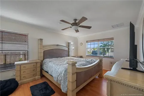 452 SW Baoy Avenue Port St Lucie FL 34953
