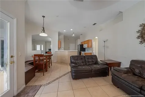 452 SW Baoy Avenue Port St Lucie FL 34953
