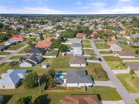 452 SW Baoy Avenue Port St Lucie FL 34953