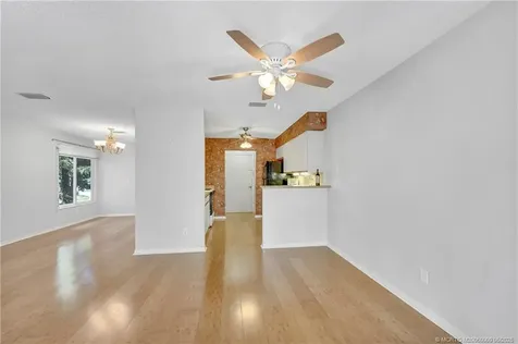 650 NE Wax Myrtle Way Jensen Beach FL 34957