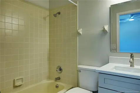 650 NE Wax Myrtle Way Jensen Beach FL 34957
