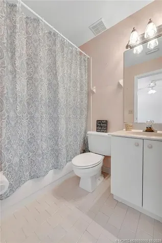 650 NE Wax Myrtle Way Jensen Beach FL 34957