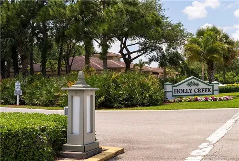 650 NE Wax Myrtle Way Jensen Beach FL 34957