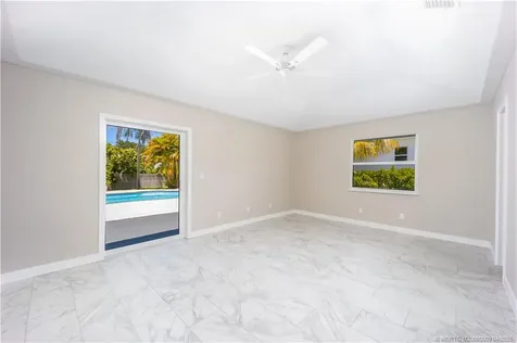 8475 SE Bayberry Terrace Hobe Sound FL 33455