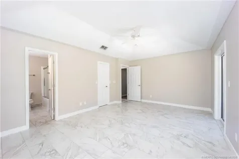 8475 SE Bayberry Terrace Hobe Sound FL 33455