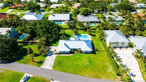 8475 SE Bayberry Terrace Hobe Sound FL 33455