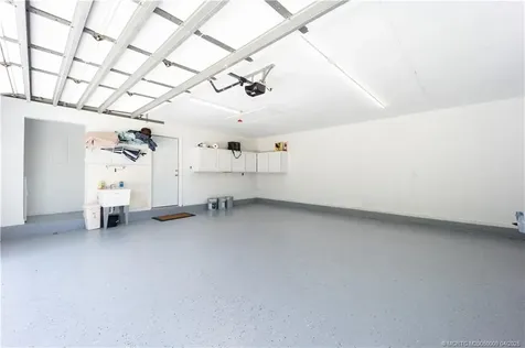 8475 SE Bayberry Terrace Hobe Sound FL 33455