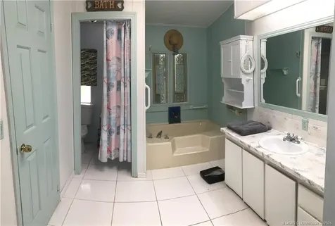 14371 SW Divot Drive Indiantown FL 34956