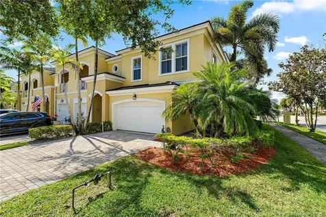 6135 NW Helmsdale Way Port Saint Lucie FL 34983