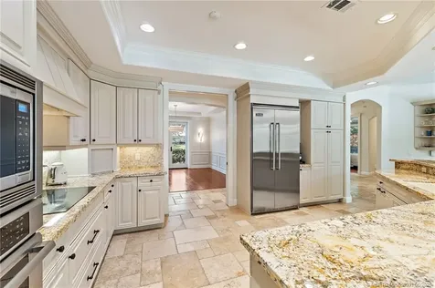 11 Castle Hill Way Stuart FL 34996