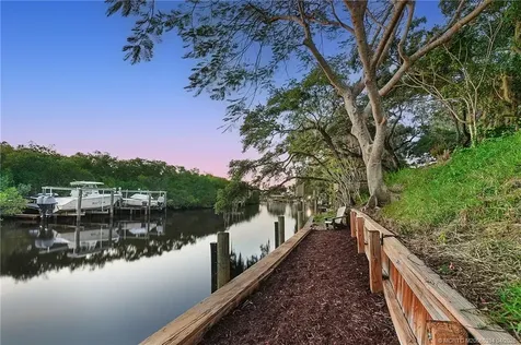 906 SW Magnolia Bluff Drive Palm City FL 34990