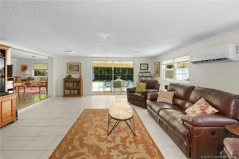 906 SW Magnolia Bluff Drive Palm City FL 34990