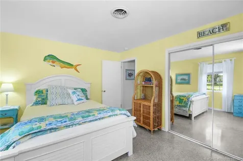 906 SW Magnolia Bluff Drive Palm City FL 34990