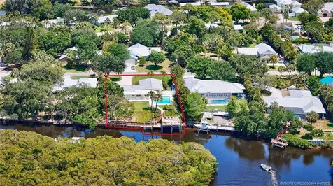 906 SW Magnolia Bluff Drive Palm City FL 34990