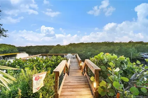 906 SW Magnolia Bluff Drive Palm City FL 34990