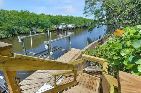 906 SW Magnolia Bluff Drive Palm City FL 34990