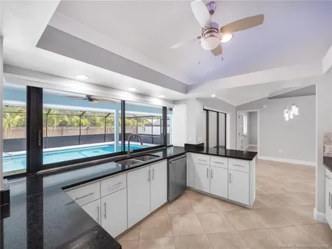 1409 SW Aachen Avenue Port St Lucie FL 34953