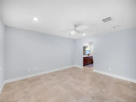 1409 SW Aachen Avenue Port St Lucie FL 34953