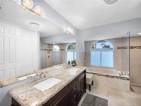 1409 SW Aachen Avenue Port St Lucie FL 34953