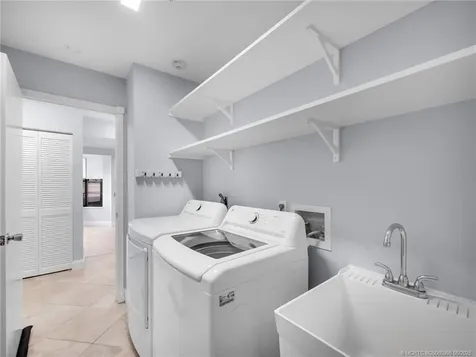 1409 SW Aachen Avenue Port St Lucie FL 34953