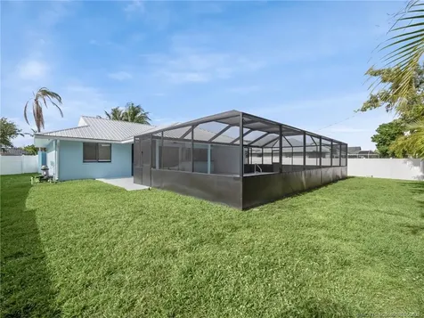 1409 SW Aachen Avenue Port St Lucie FL 34953