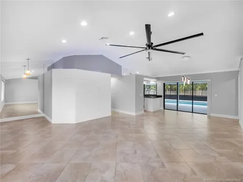 1409 SW Aachen Avenue Port St Lucie FL 34953