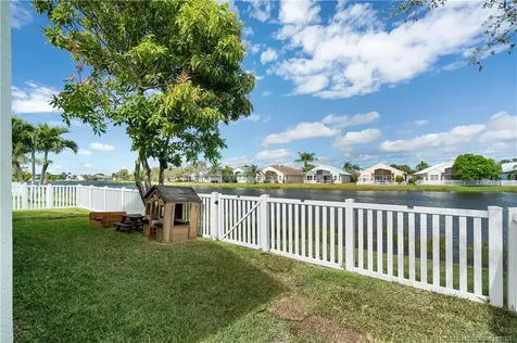 114 NW Berkeley Avenue Port St Lucie FL 34986