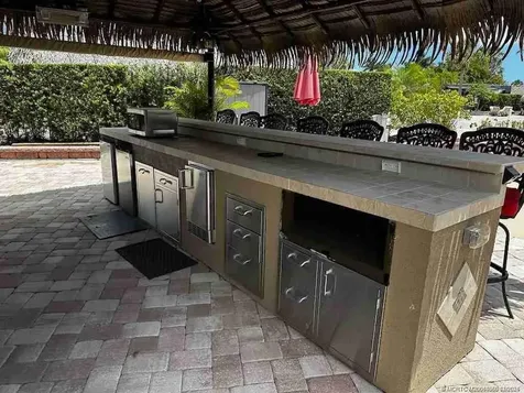 441 NW Sandtrap Lane Port Saint Lucie FL 34986