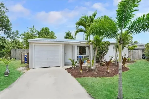 2515 NE Letitia Street Jensen Beach FL 34957