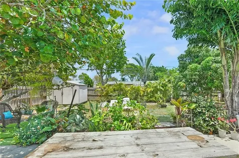 2515 NE Letitia Street Jensen Beach FL 34957