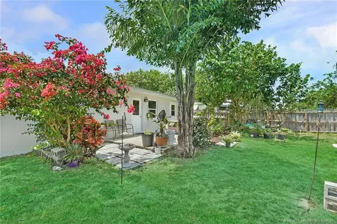 2515 NE Letitia Street Jensen Beach FL 34957