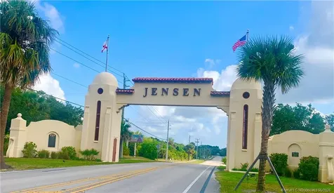 2515 NE Letitia Street Jensen Beach FL 34957