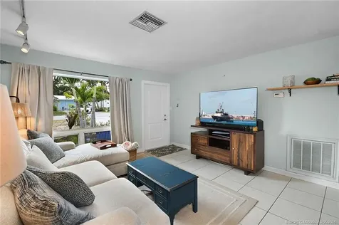 2515 NE Letitia Street Jensen Beach FL 34957