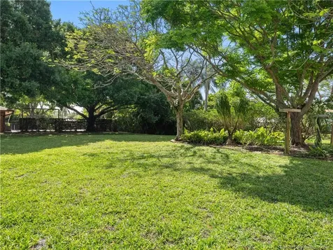 2468 NW Everglades Boulevard Stuart FL 34994