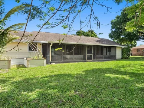 2468 NW Everglades Boulevard Stuart FL 34994