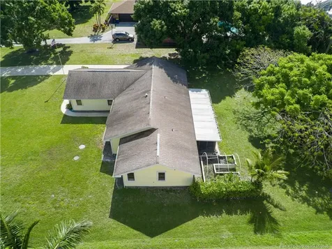 2468 NW Everglades Boulevard Stuart FL 34994