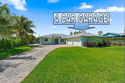 5264 SE Horseshoe Point Road Stuart FL 34997