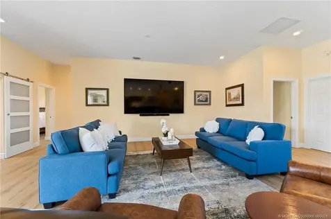 5264 SE Horseshoe Point Road Stuart FL 34997