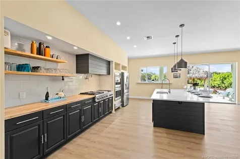 5264 SE Horseshoe Point Road Stuart FL 34997